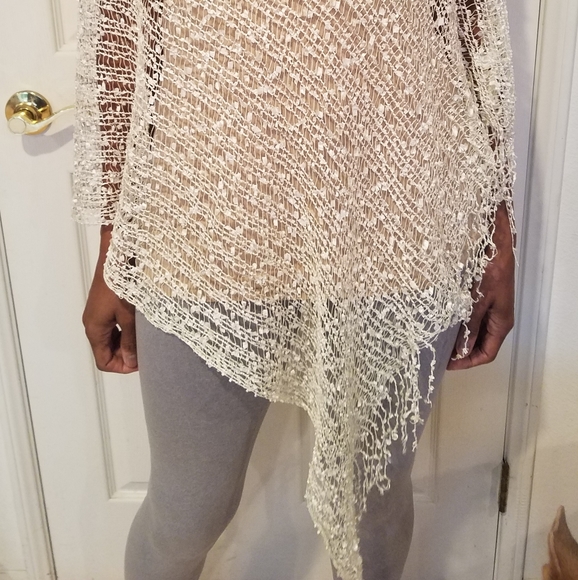 Cream Shawl Cover - Picture 2 of 8